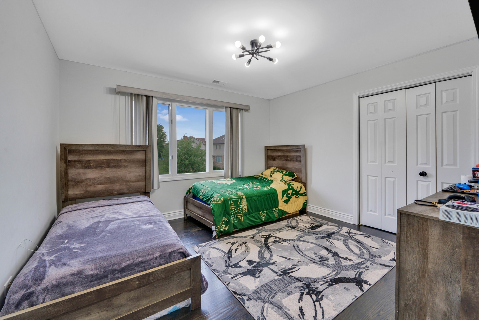18219 Autumn Ridge Drive Property Photo 13