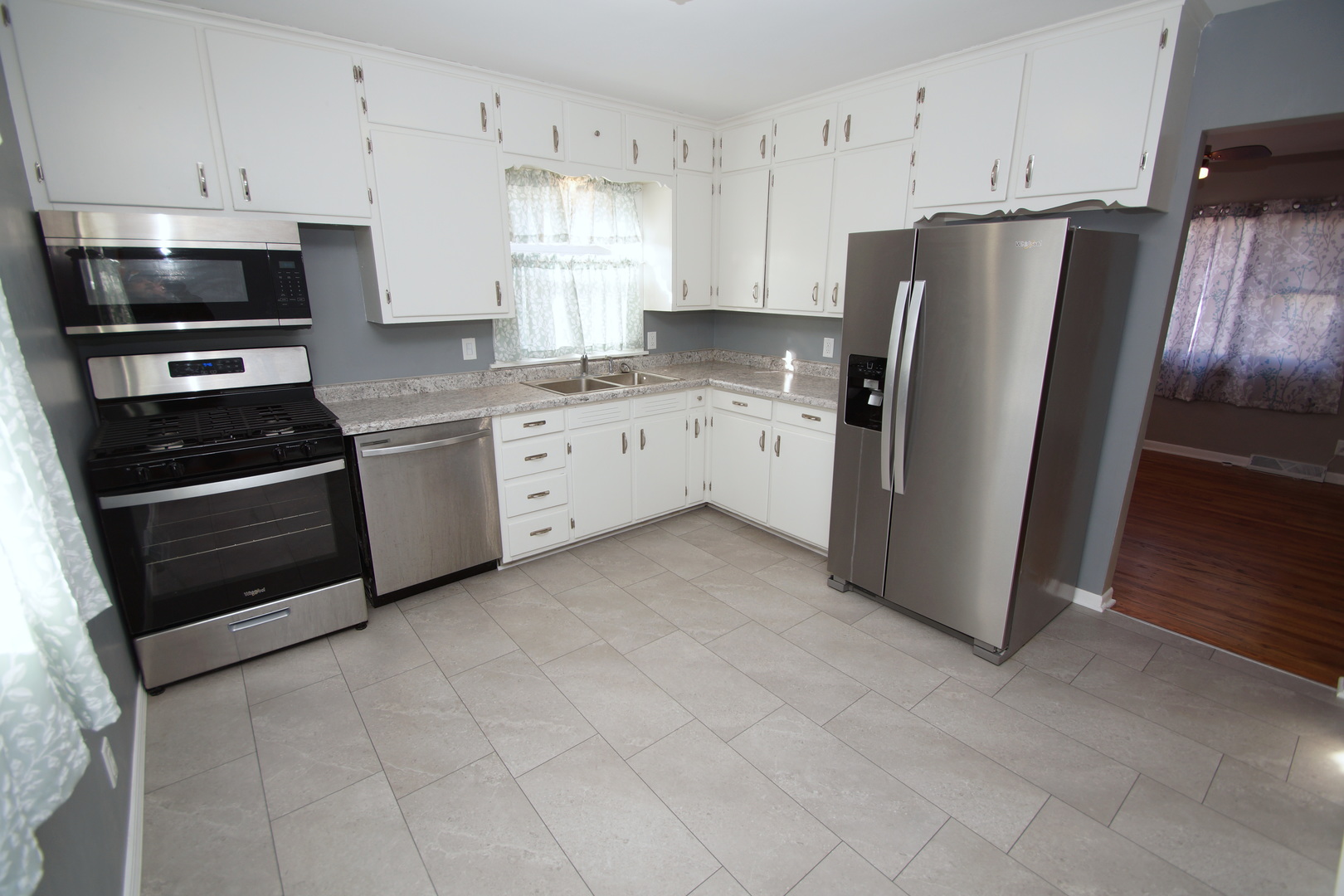 6711 Ridge Drive Property Photo 5
