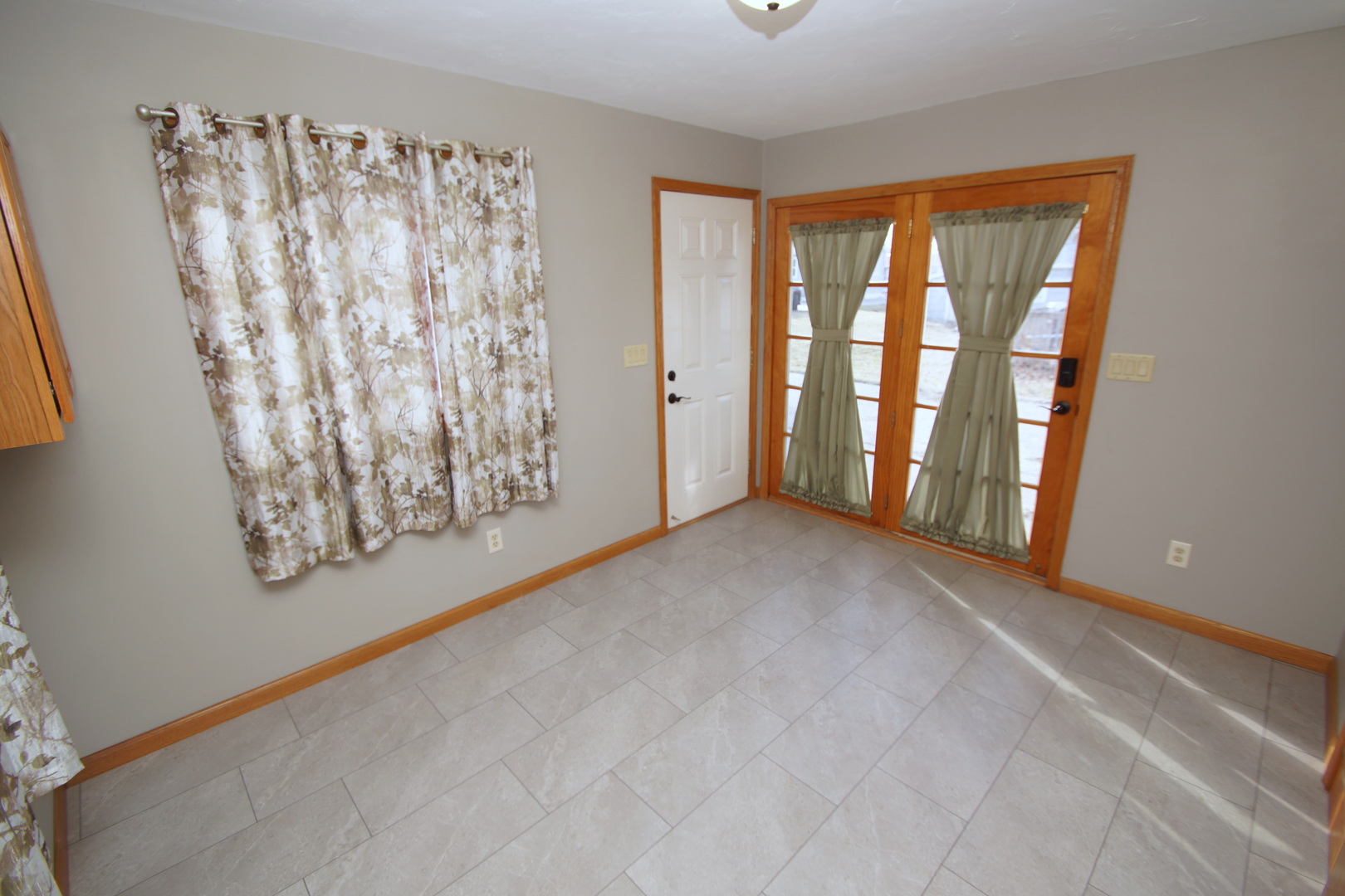 6711 Ridge Drive Property Photo 11