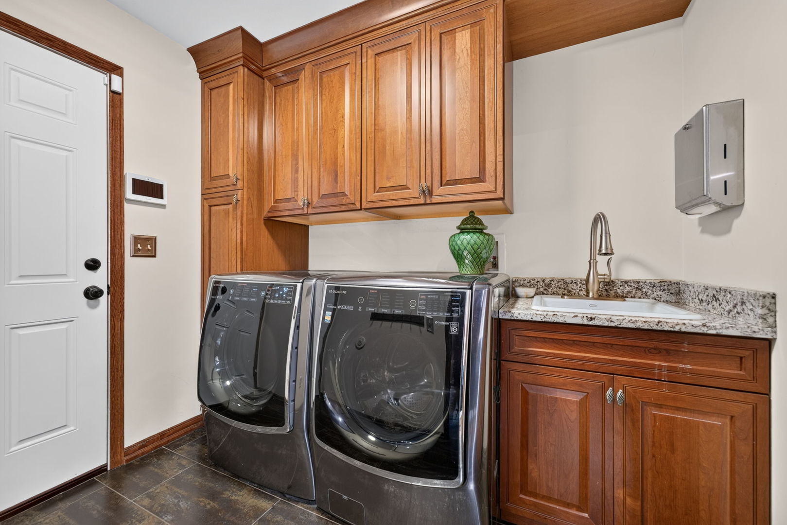 42w142 Ravine Drive Property Photo 28
