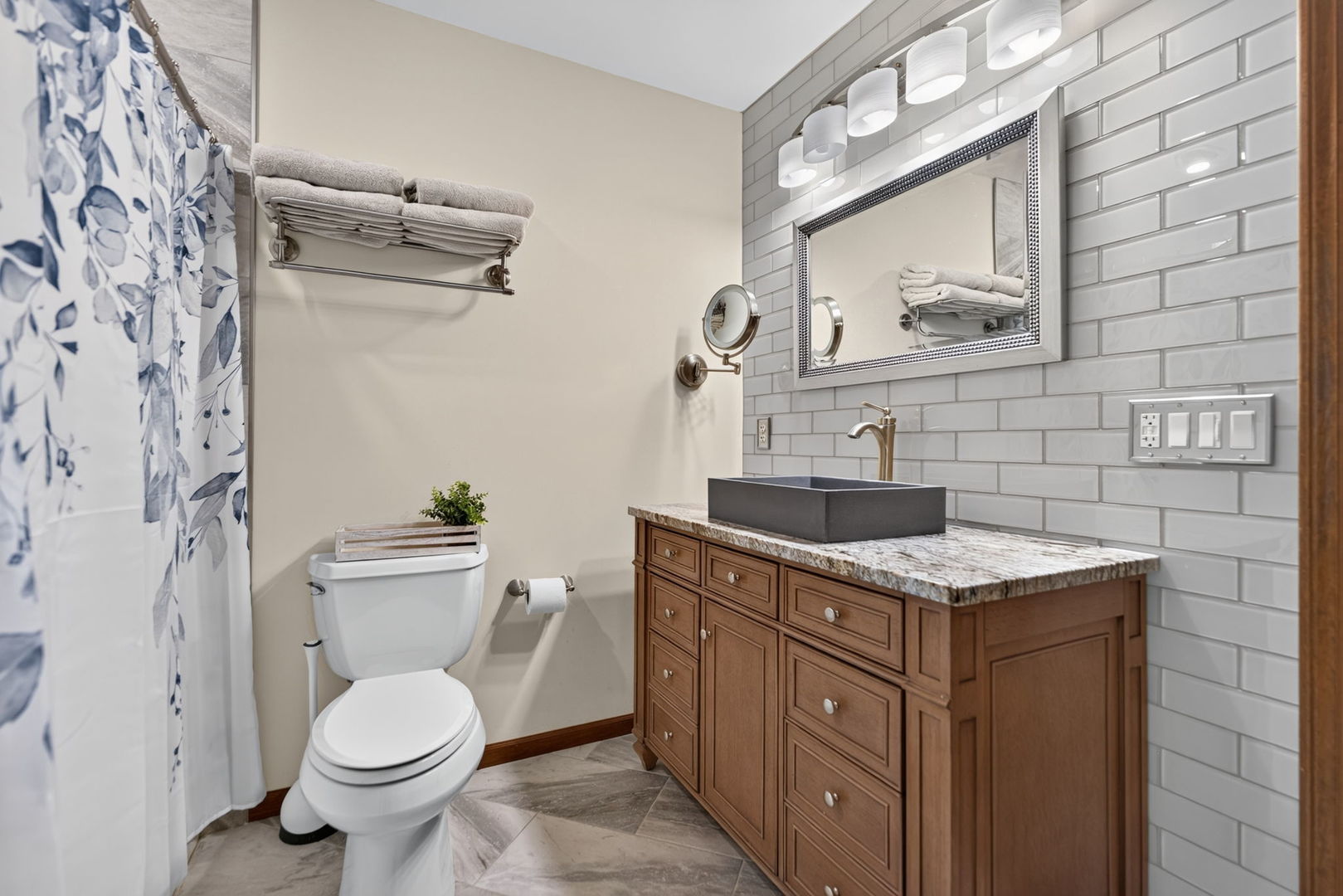 42w142 Ravine Drive Property Photo 40