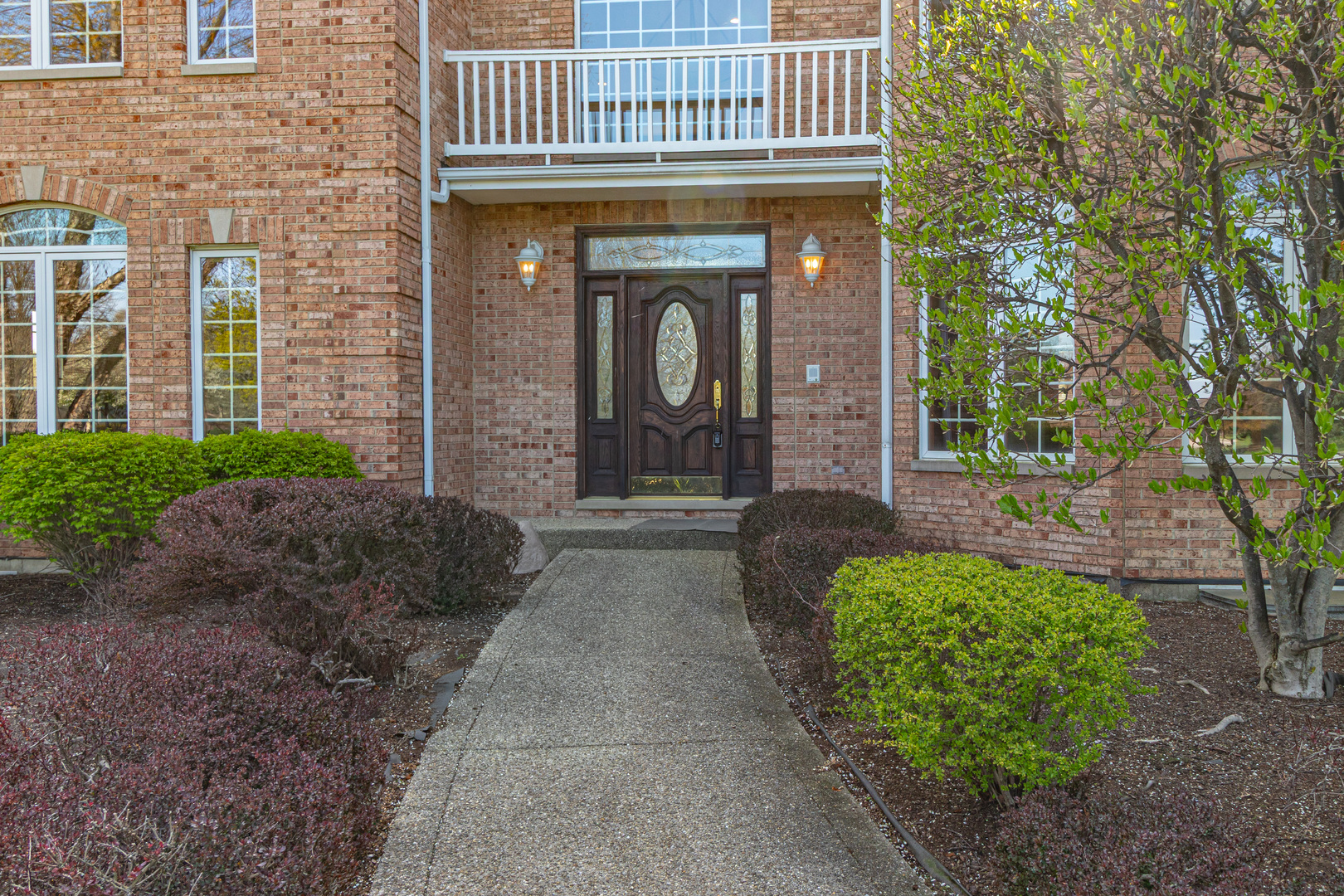 37181 N Fox Hill Drive Property Photo 2