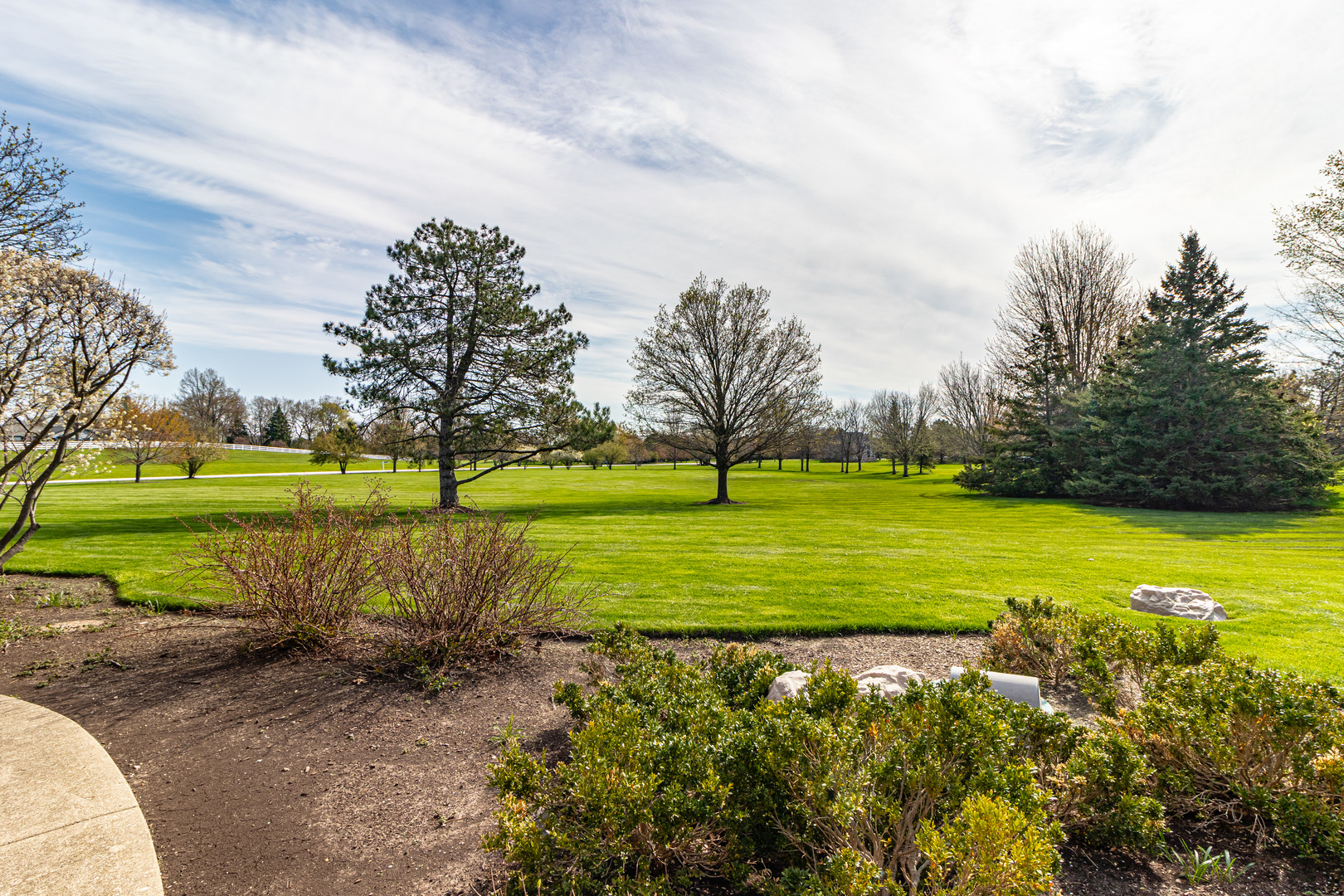 37181 N Fox Hill Drive Property Photo 41