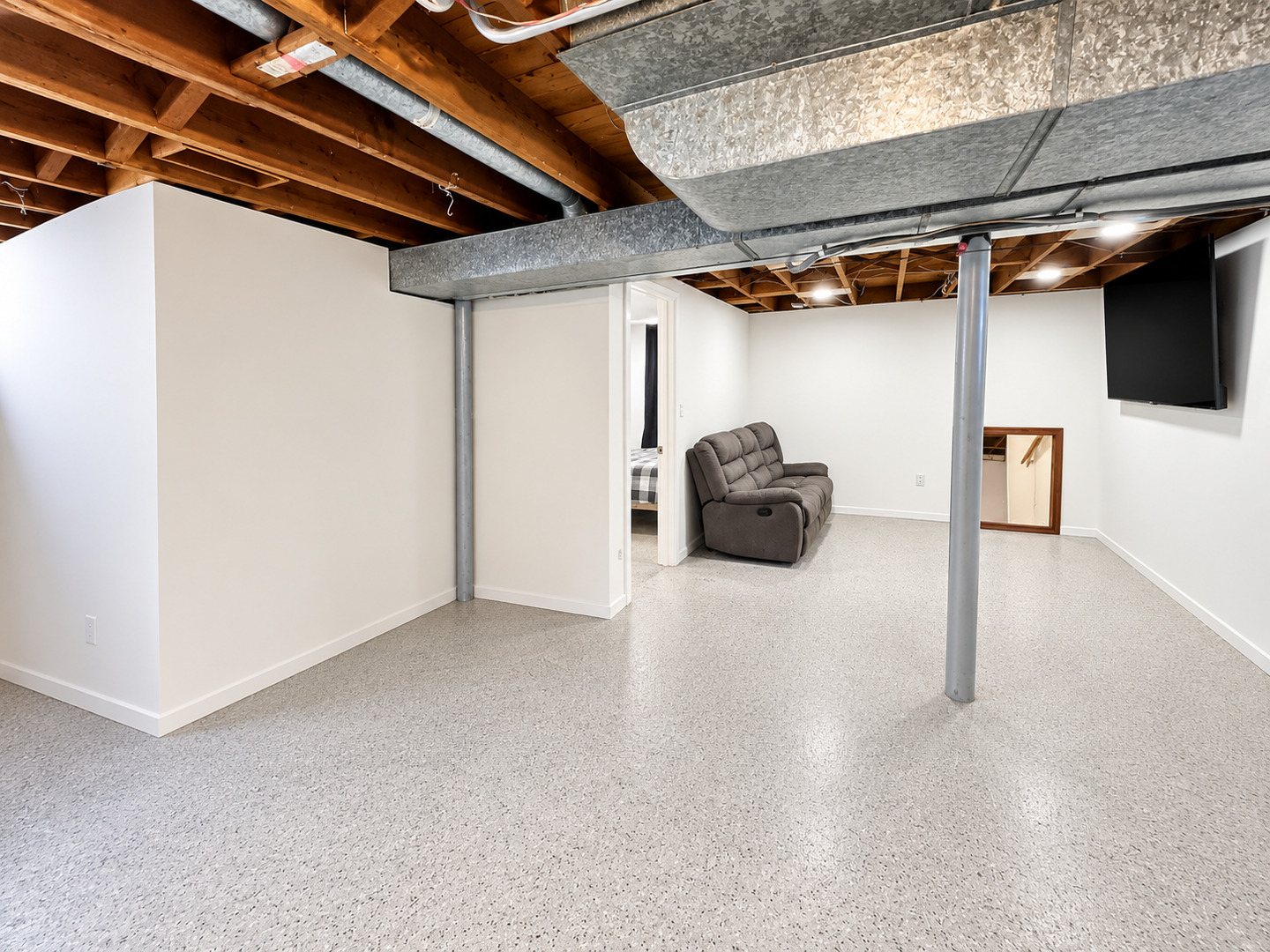 429 Ann Street Property Photo 10