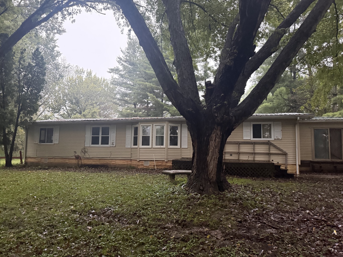 1010 Longmoor Avenue Property Photo 1