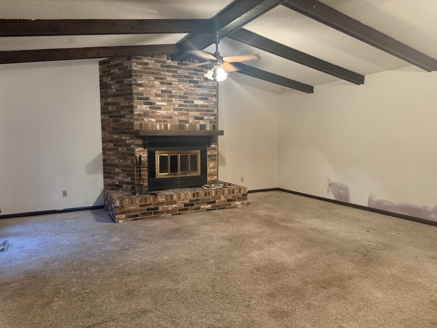 1010 Longmoor Avenue Property Photo 12