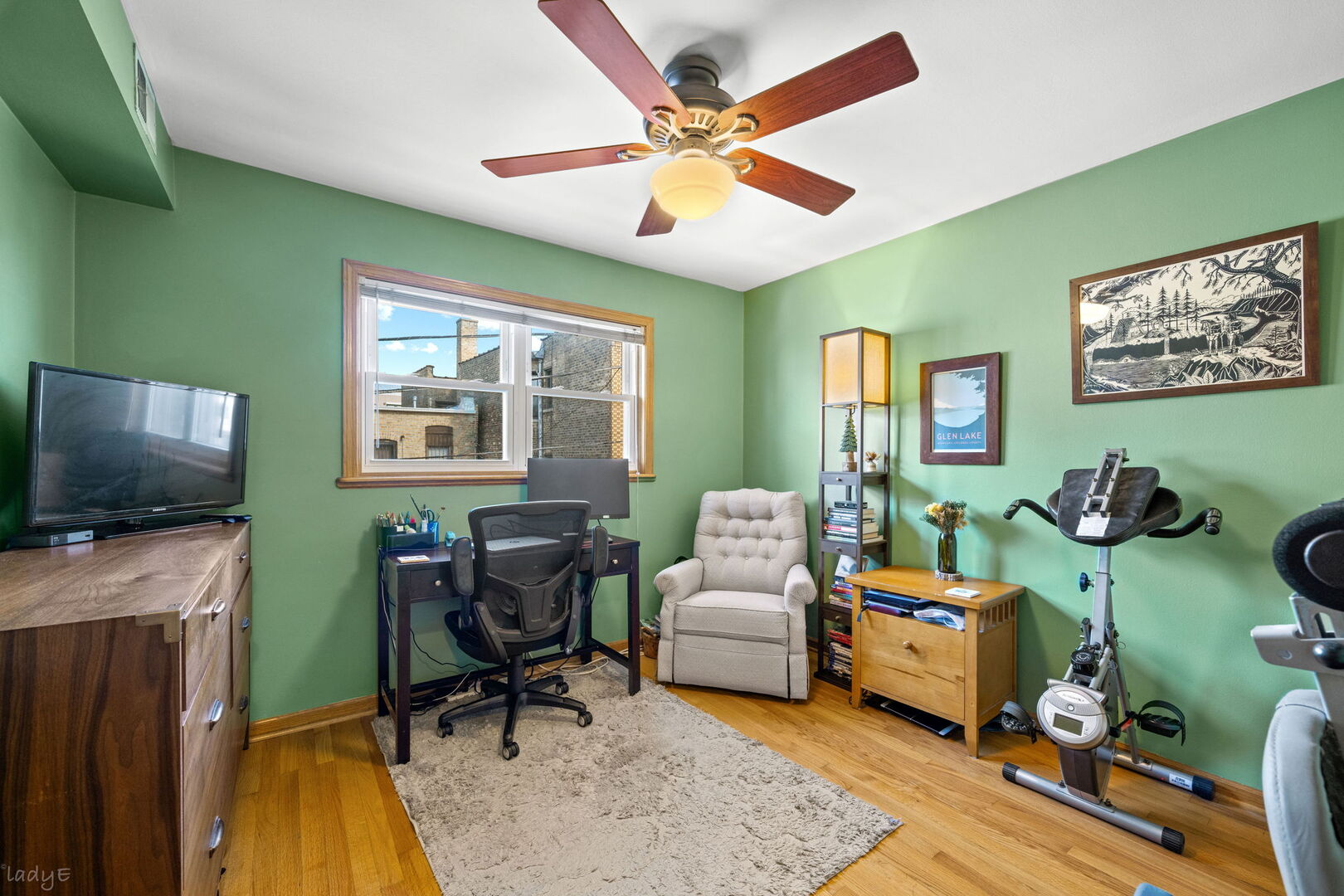 2112 W Armitage Avenue 2n Property Photo 8