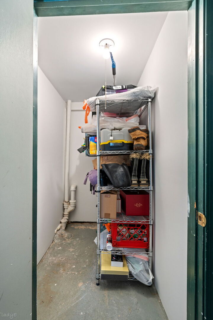 2112 W Armitage Avenue 2n Property Photo 13