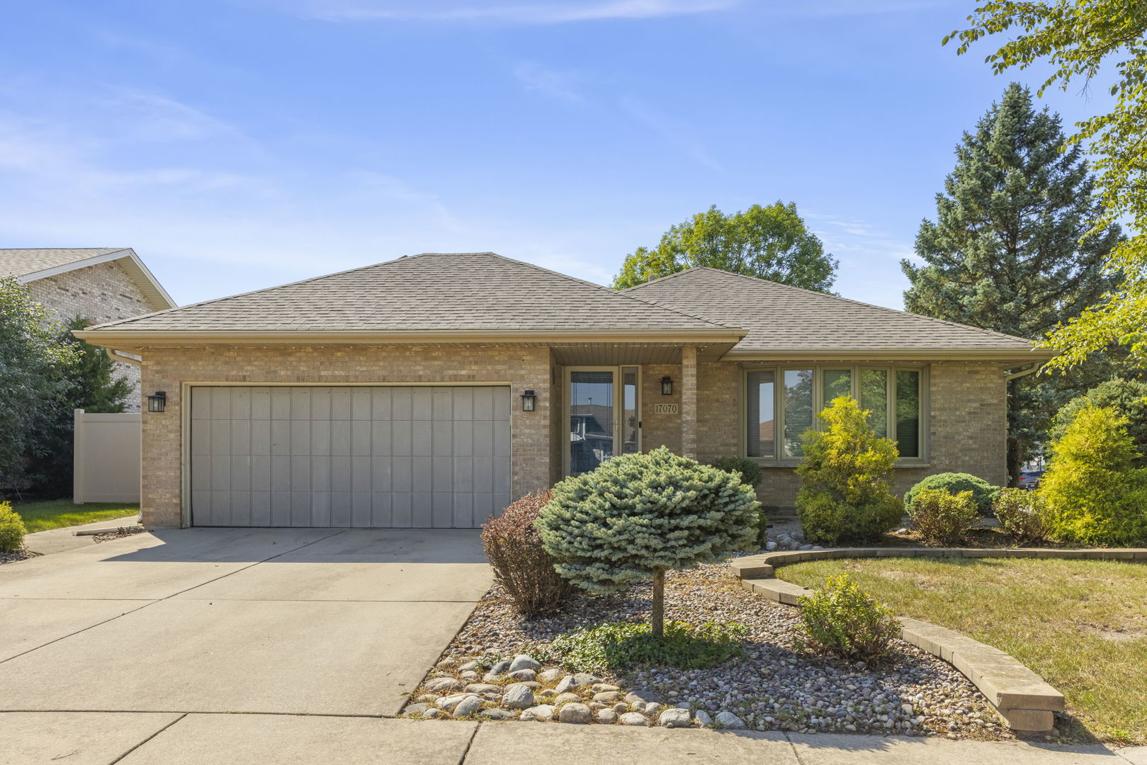 17070 Belle Street Property Photo 2