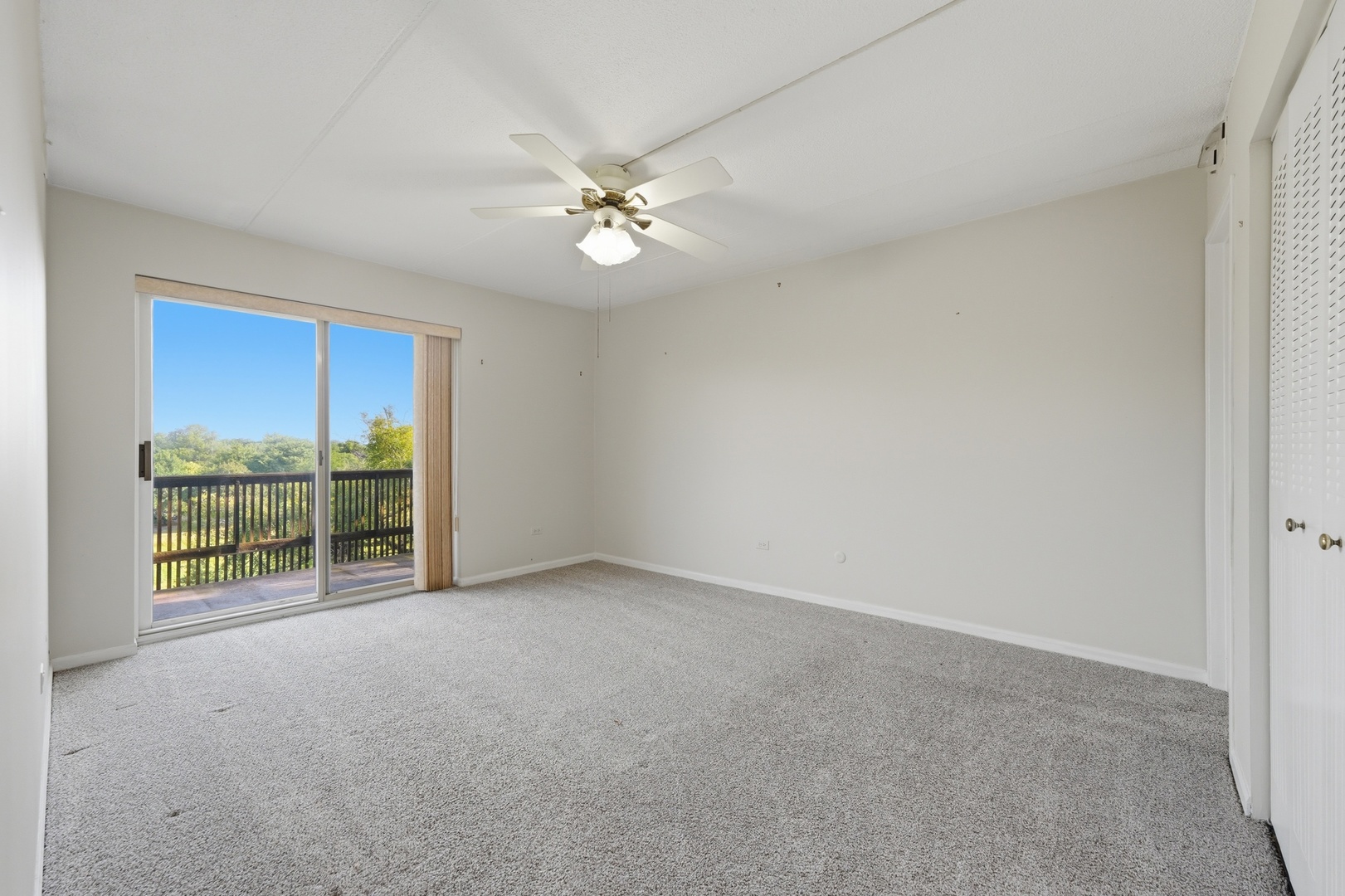 512 Redondo Drive 509 Property Photo 12