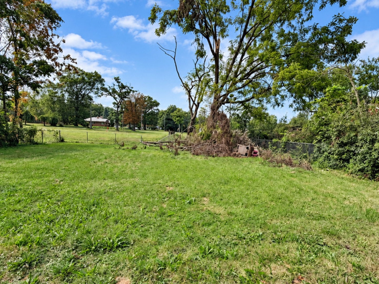 38 S Rebecca Street Property Photo 13