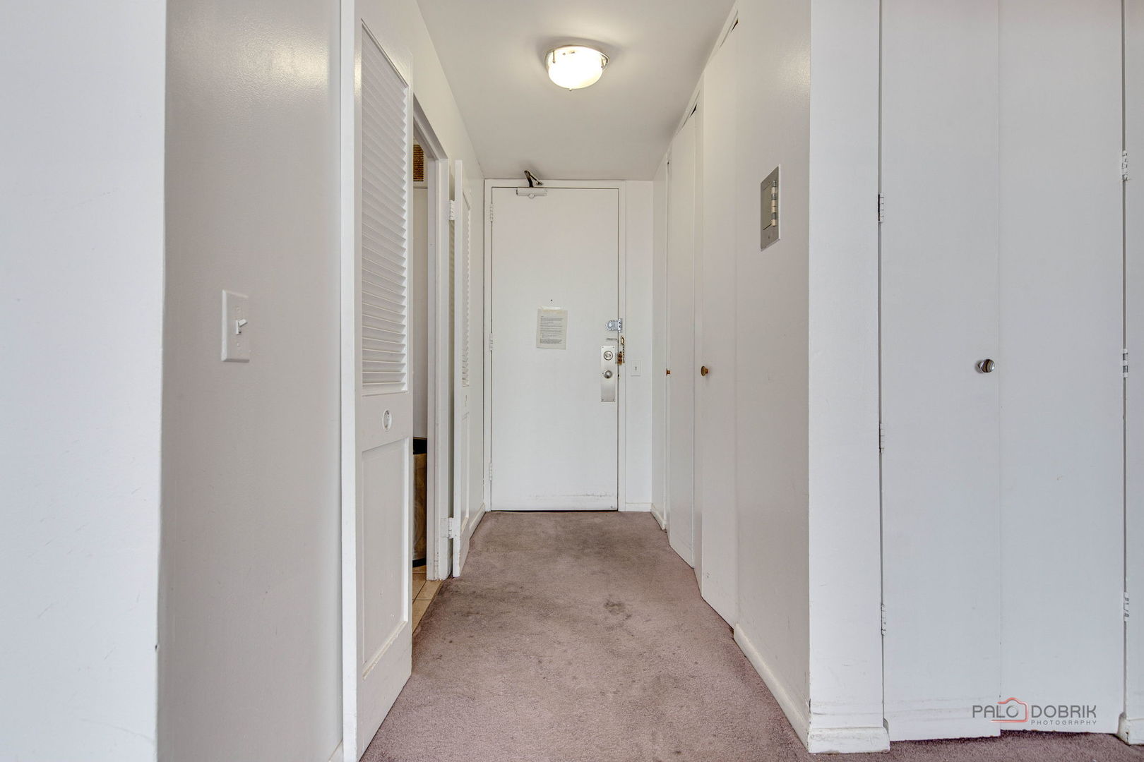 5445 N Sheridan Road 3805 Property Photo 12