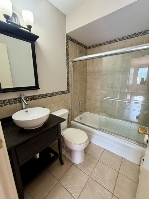 5348 N Cumberland Avenue 300 Property Photo 6