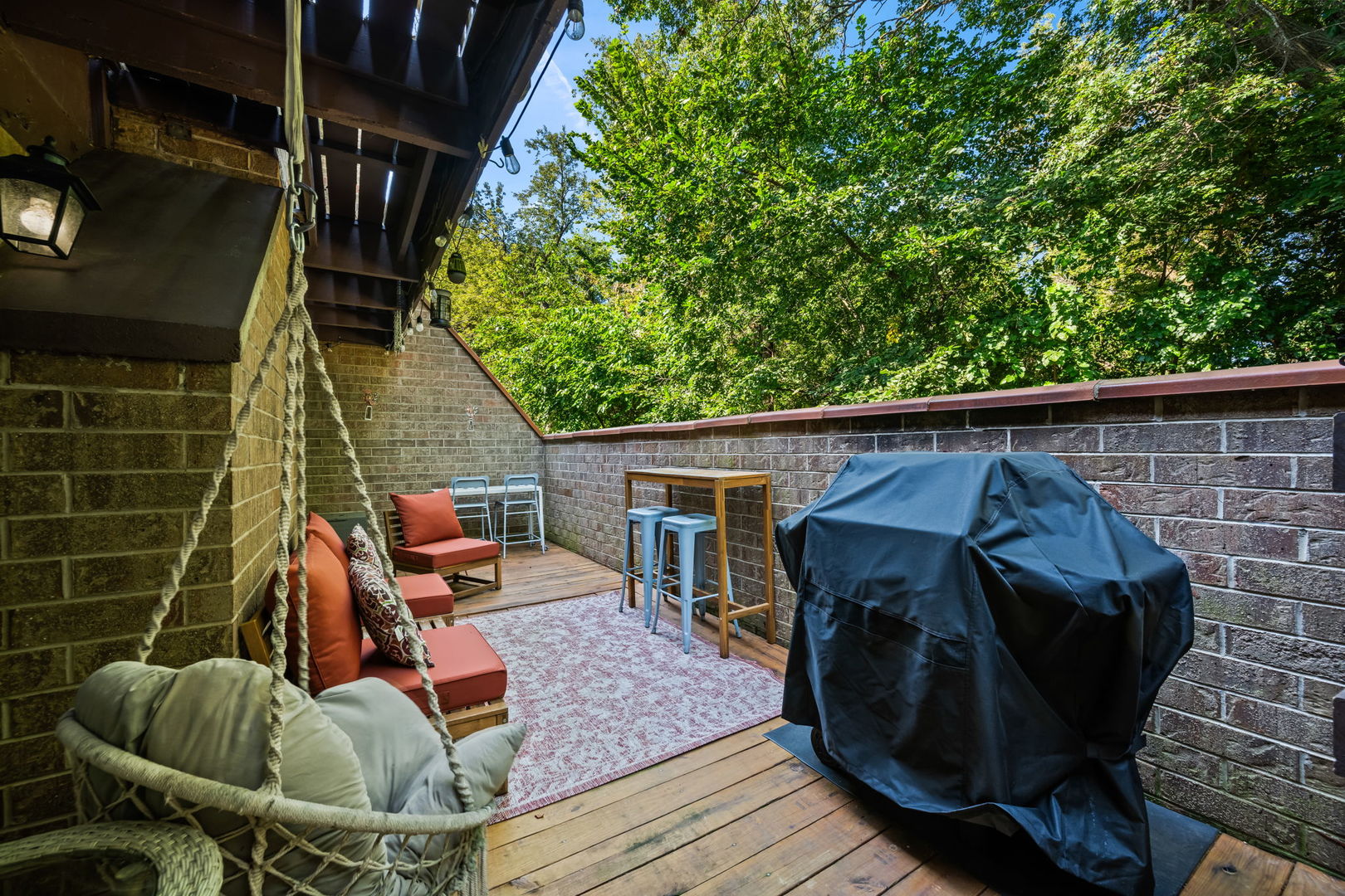 607 Kenneth Circle Property Photo 1