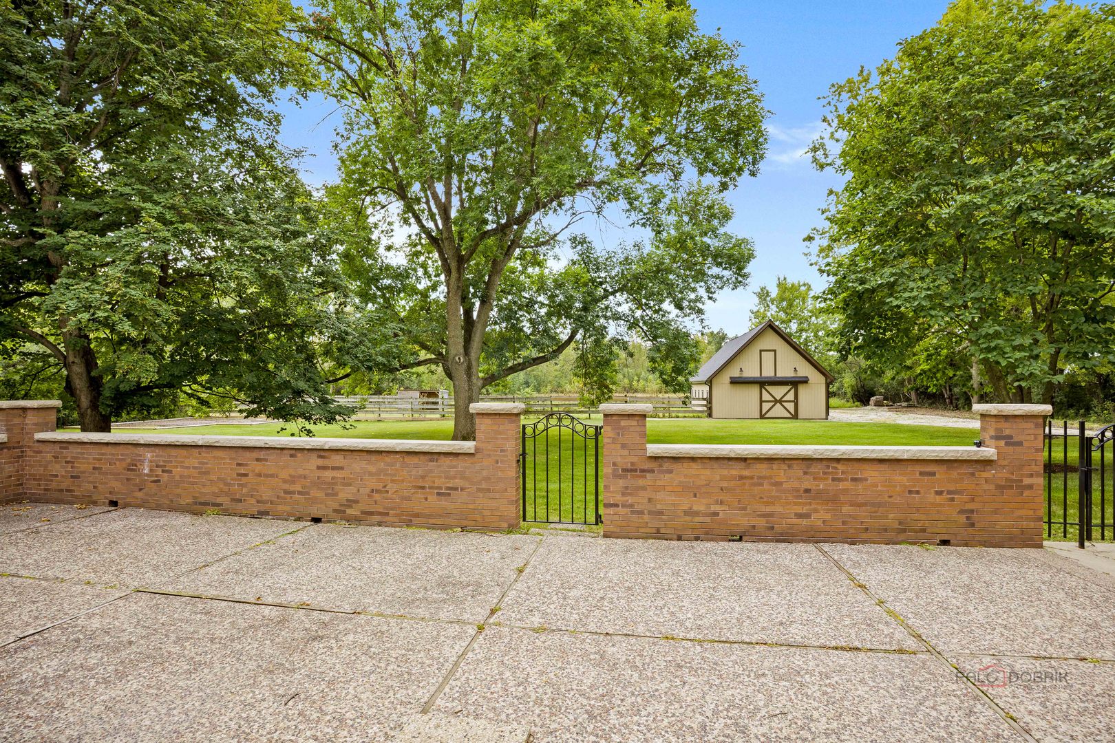 1899 Hilltop Lane Property Photo 36