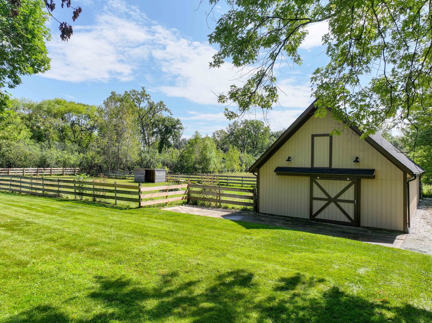 1899 Hilltop Lane Property Photo 46