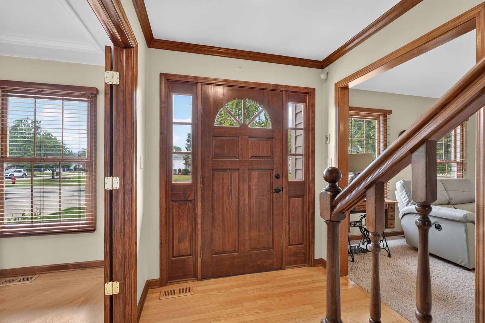 309 E Somonauk Street Property Photo 10