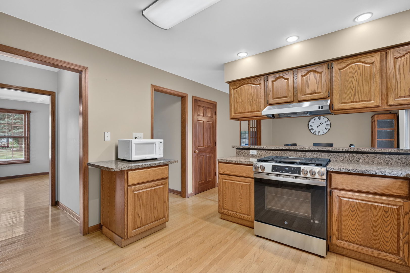 309 E Somonauk Street Property Photo 21