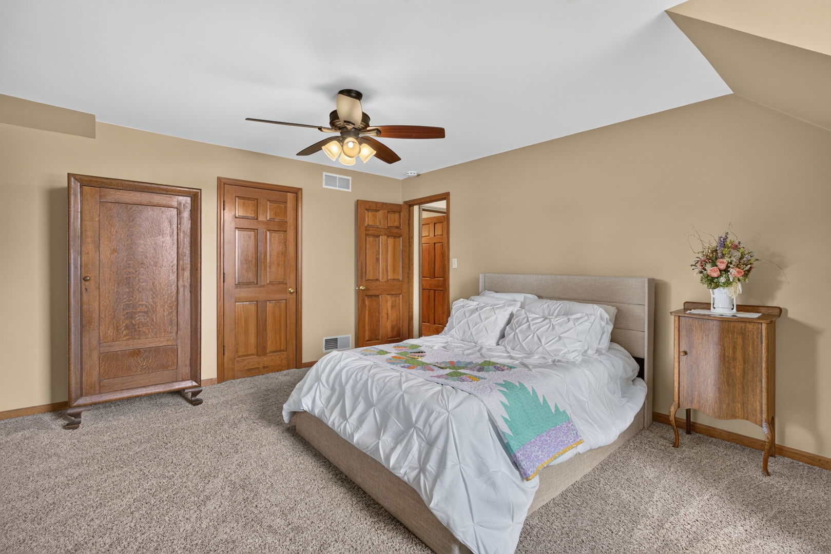 309 E Somonauk Street Property Photo 38