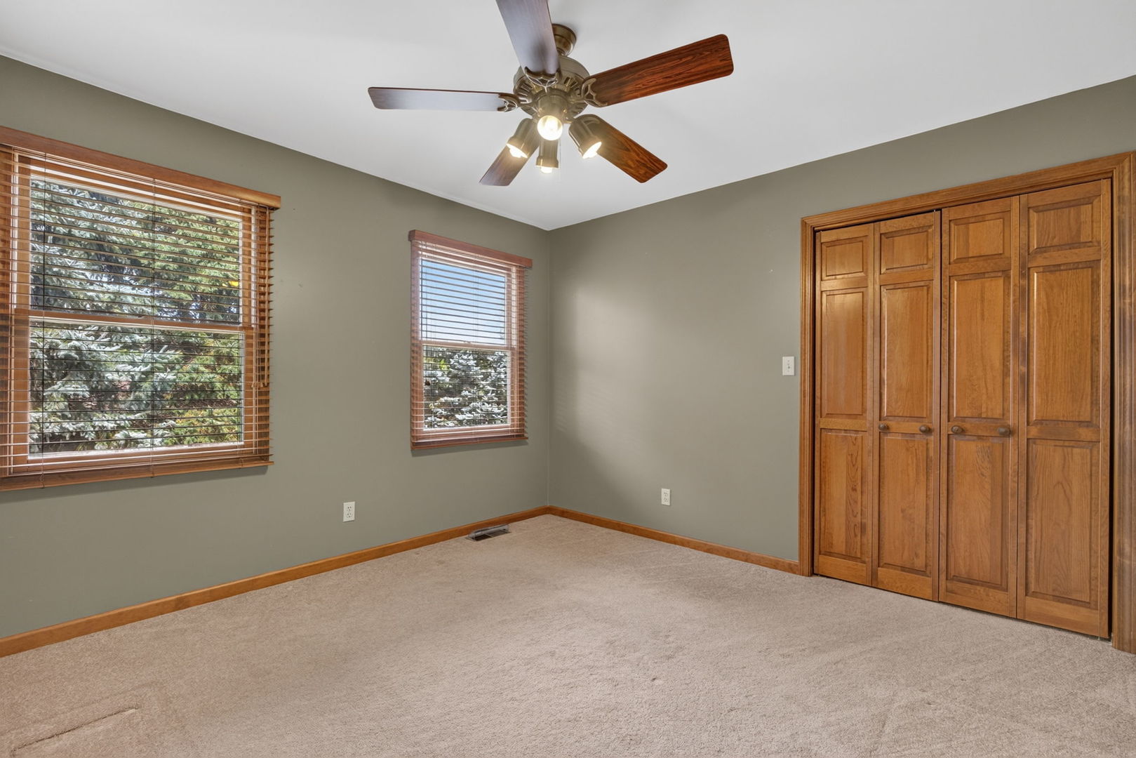 309 E Somonauk Street Property Photo 46