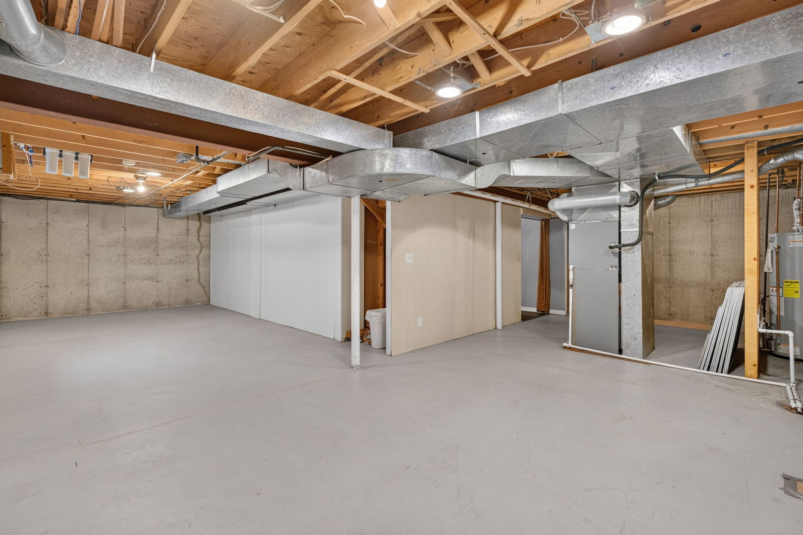309 E Somonauk Street Property Photo 52