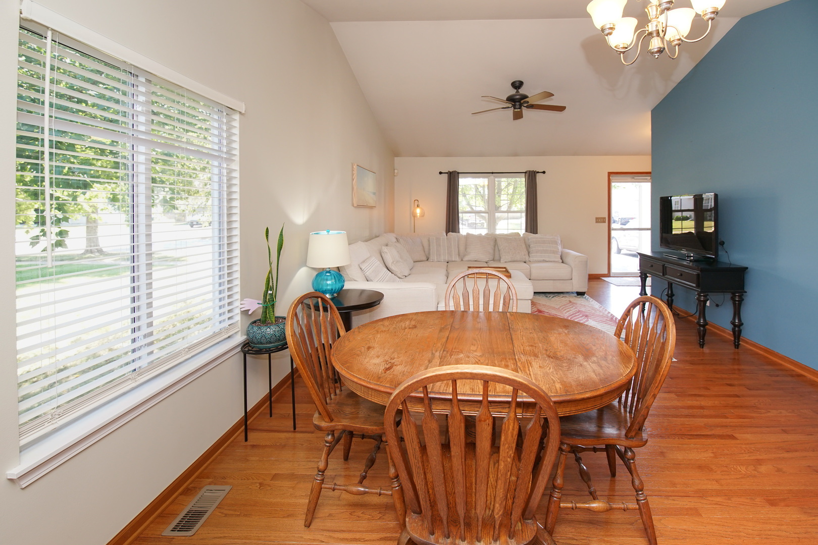 516 Ramsden Road Property Photo 8