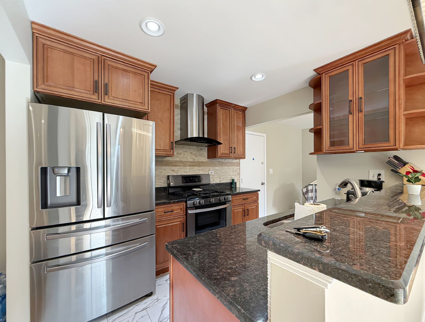 647 Darien Court Property Photo 6