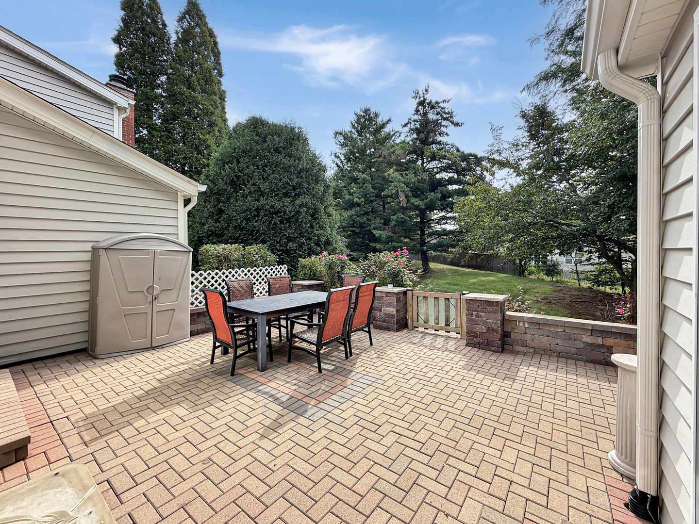 647 Darien Court Property Photo 10