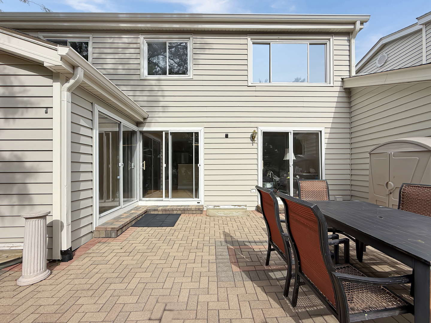 647 Darien Court Property Photo 12