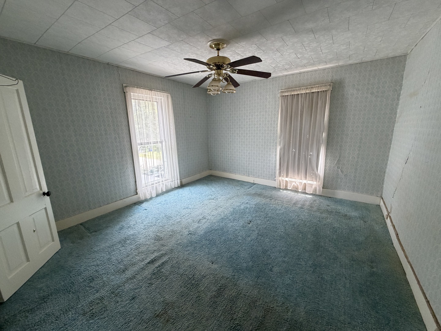 203 E Market Street Property Photo 21