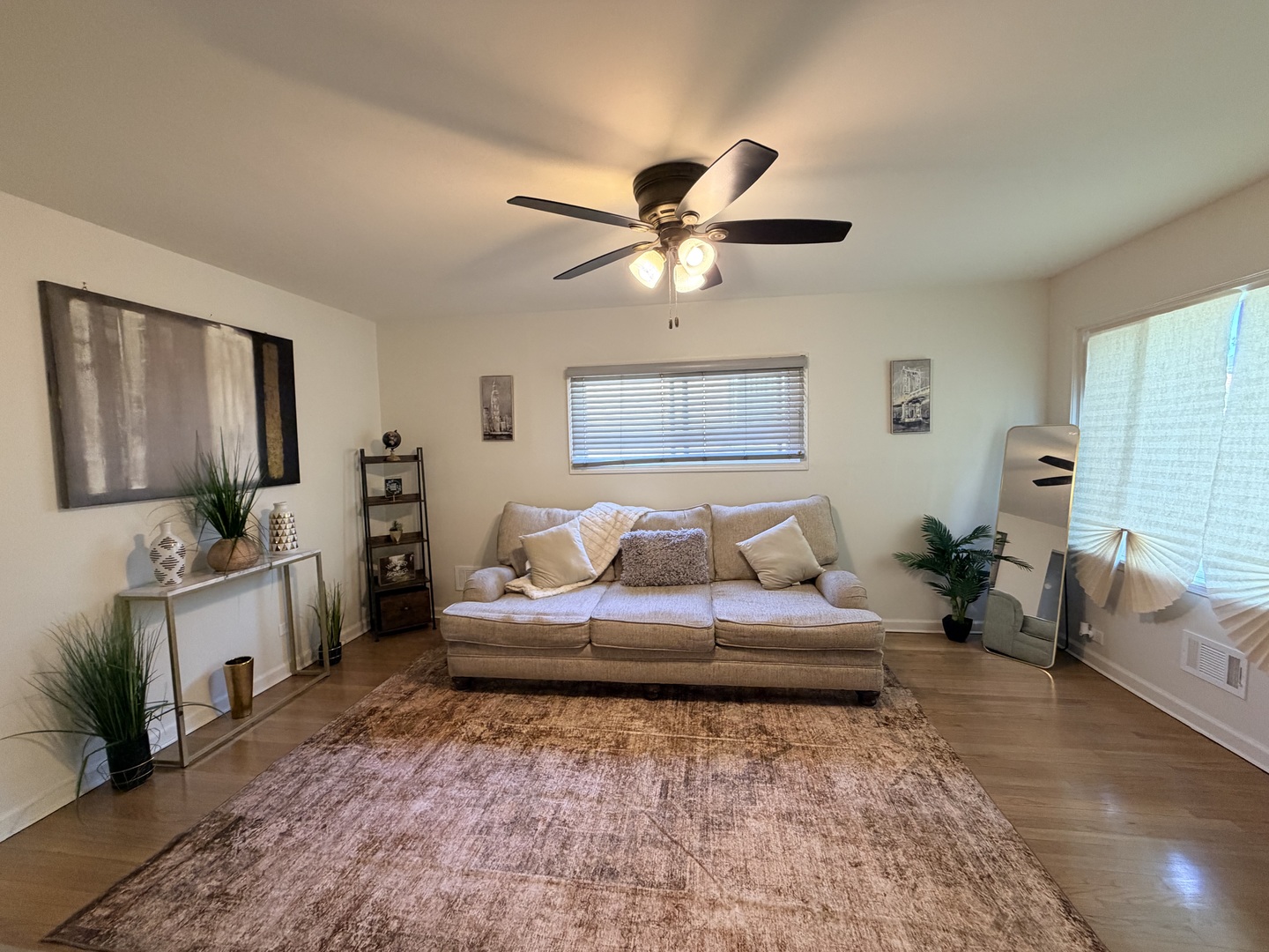 14312 S Edbrooke Avenue Property Photo 4