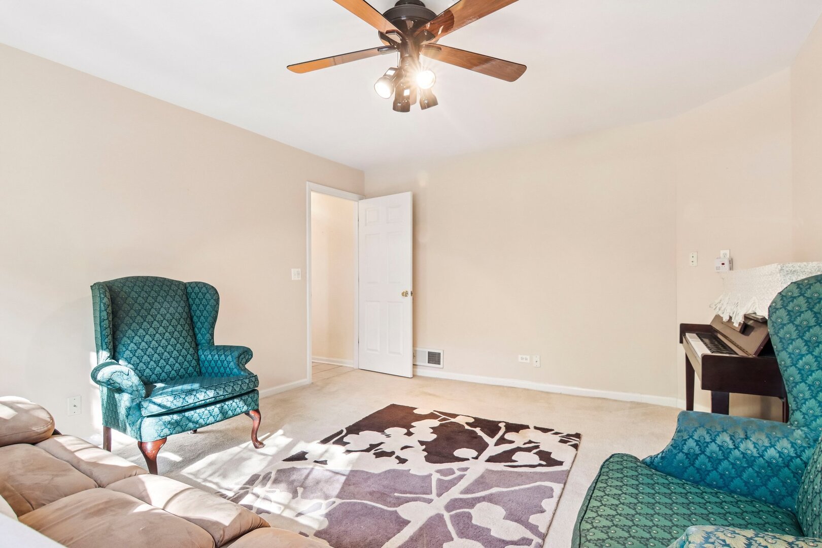 12753811 Property Photo 30