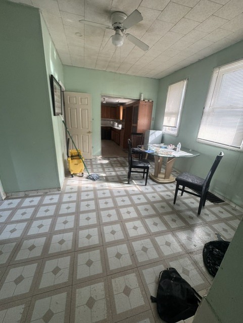 308 Superior Street Property Photo 4