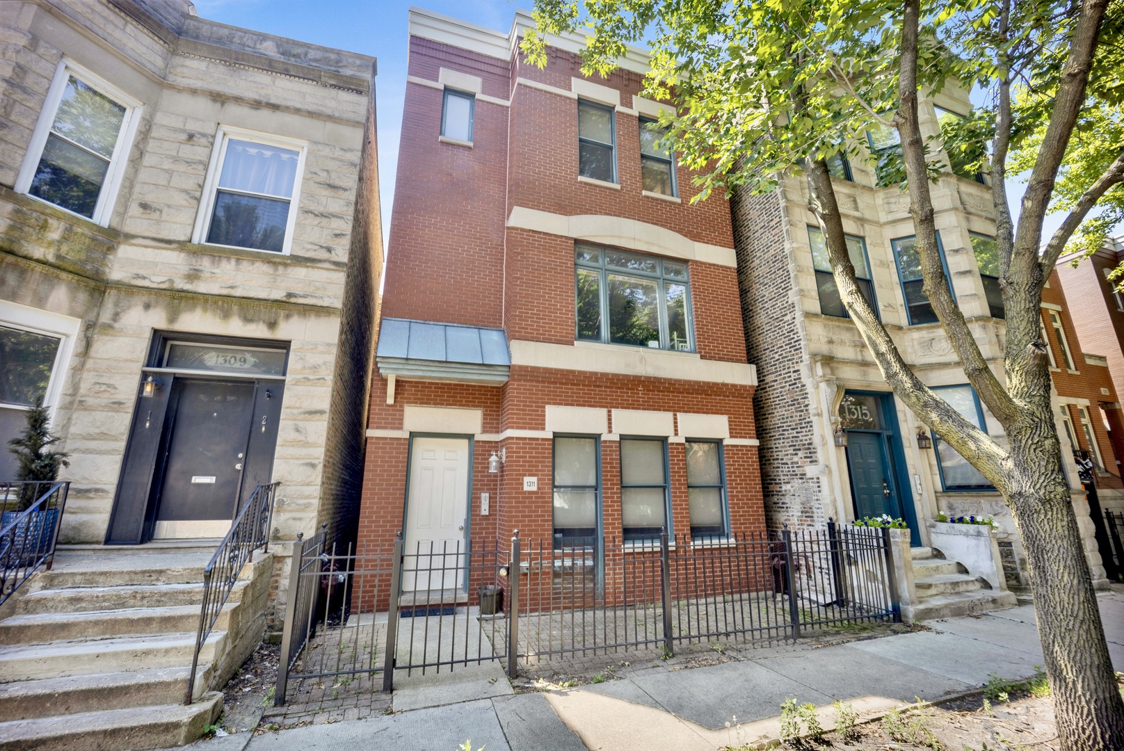 1311 W Fillmore Street A Property Photo 1