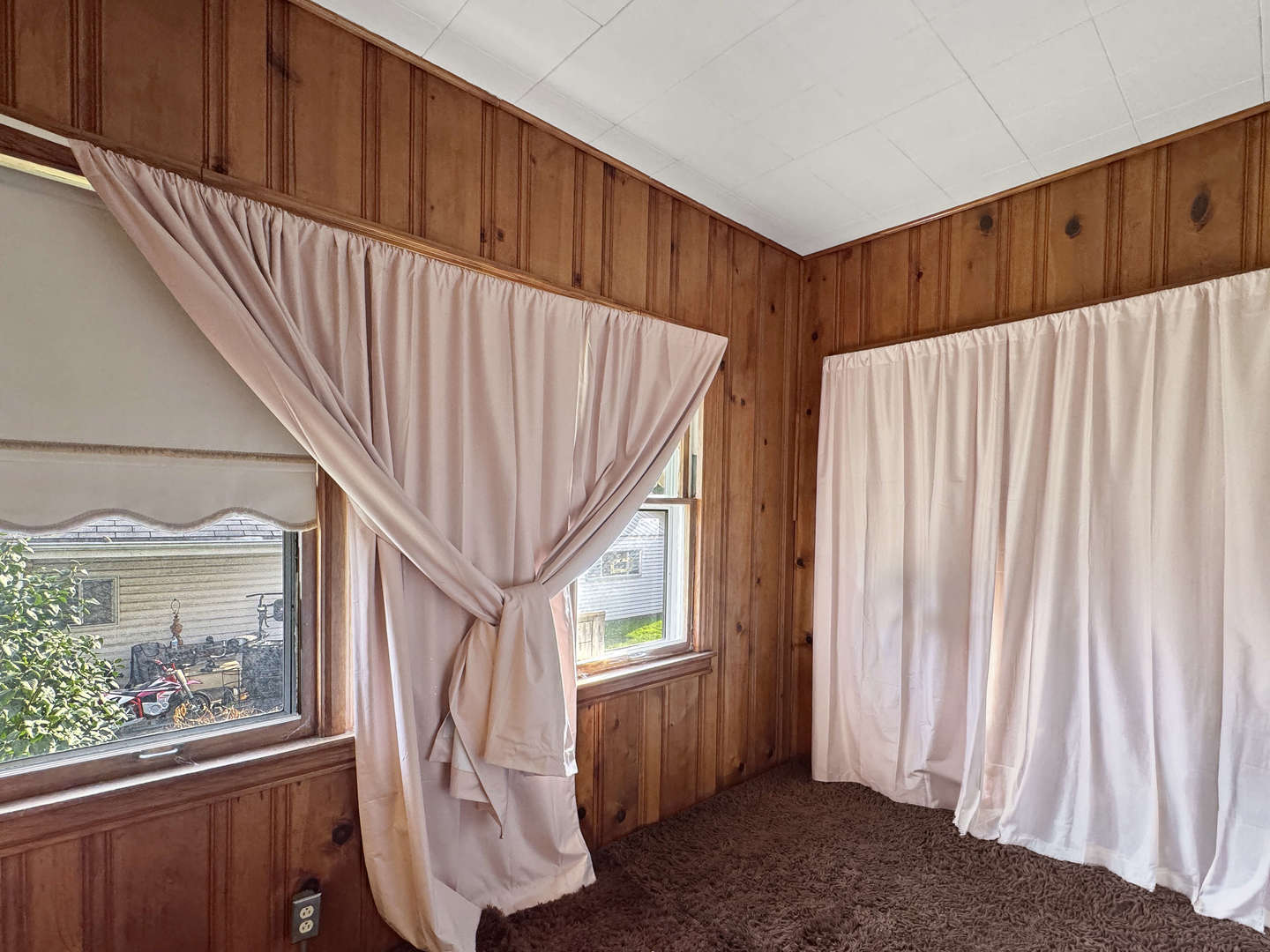 6213 W Eddy Street Property Photo 10