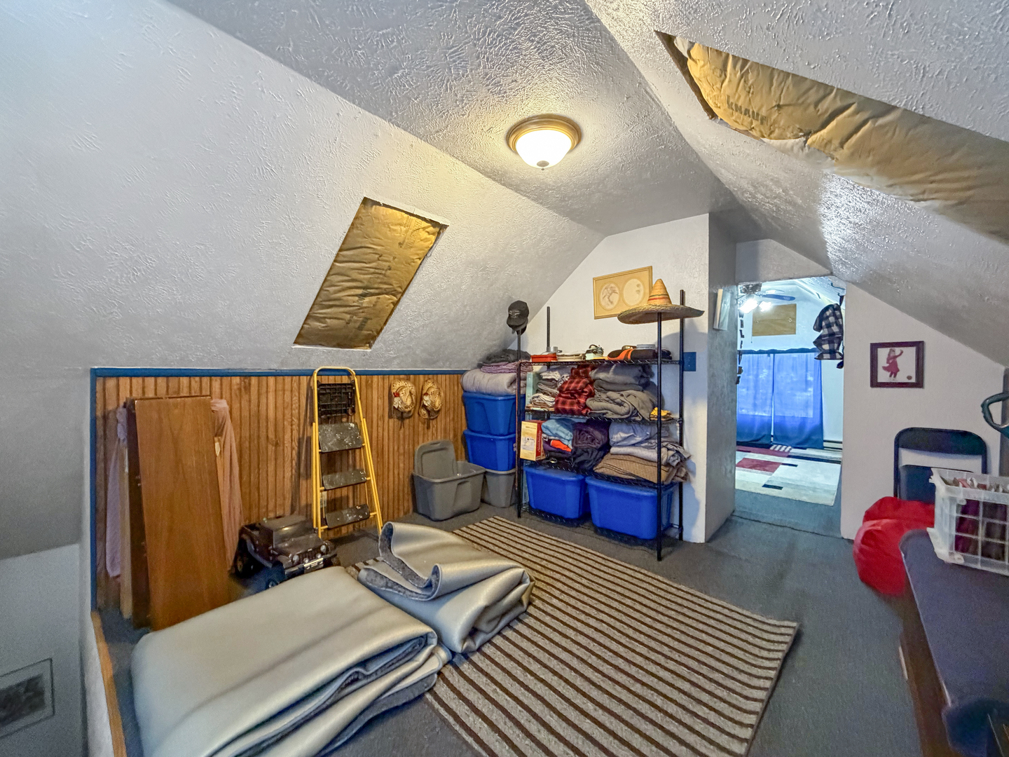 828 S Adams Avenue Property Photo 16