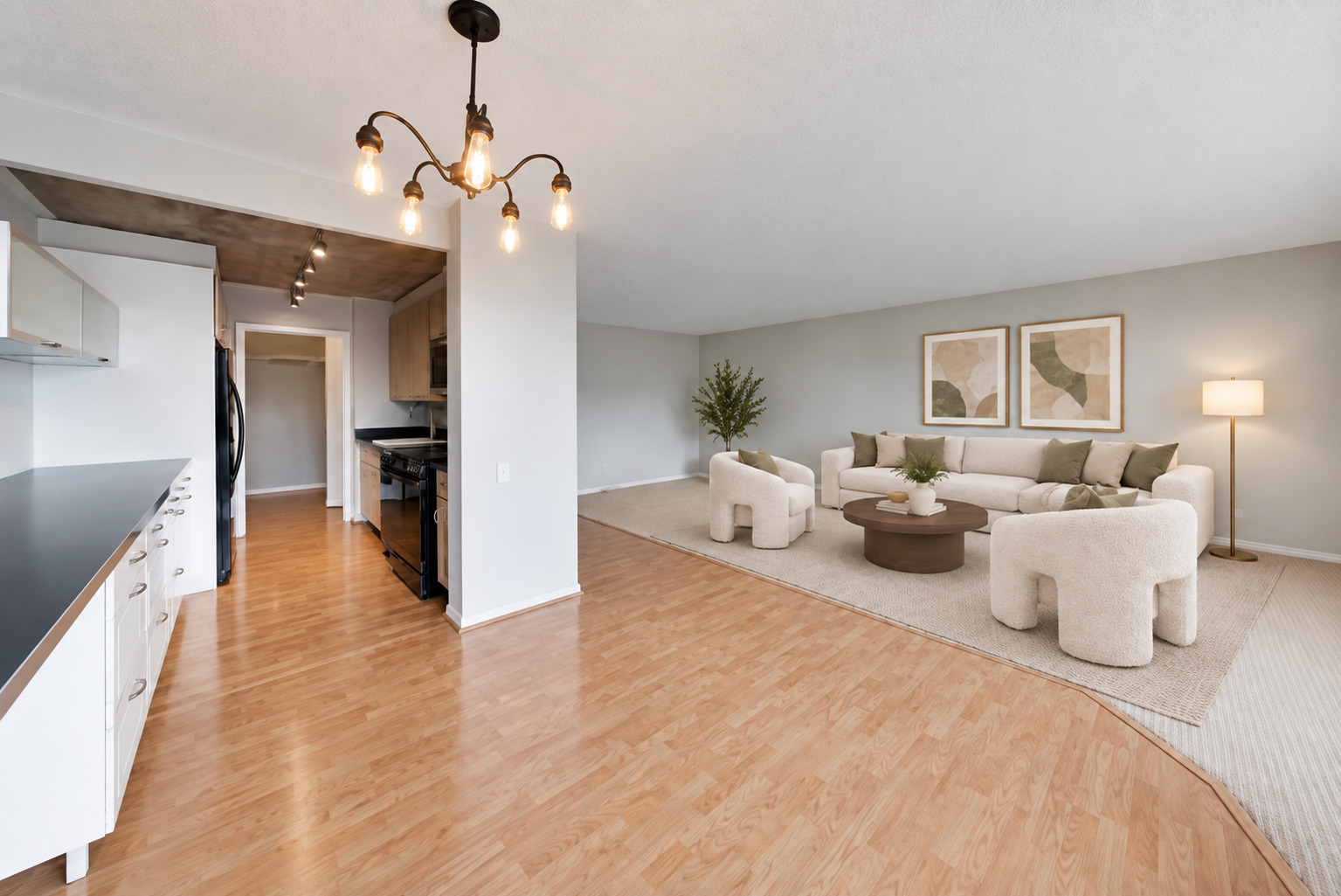4170 N Marine Drive 16h Property Photo 7