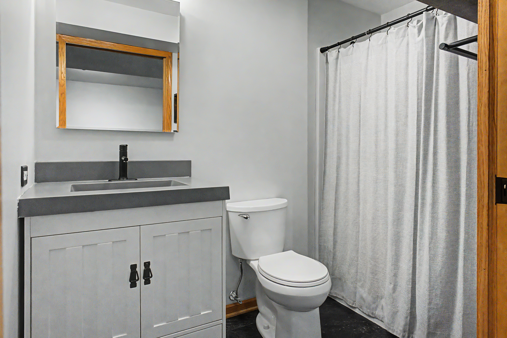 1717 Parkside Drive Property Photo 29