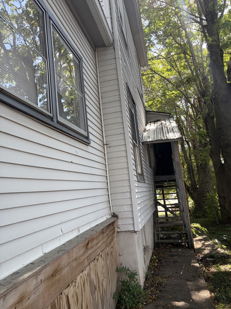 508 W Washington Street Property Photo 3