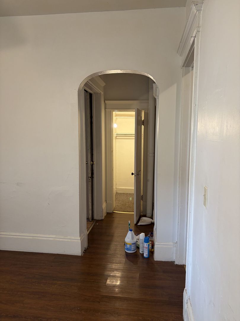 508 W Washington Street Property Photo 11