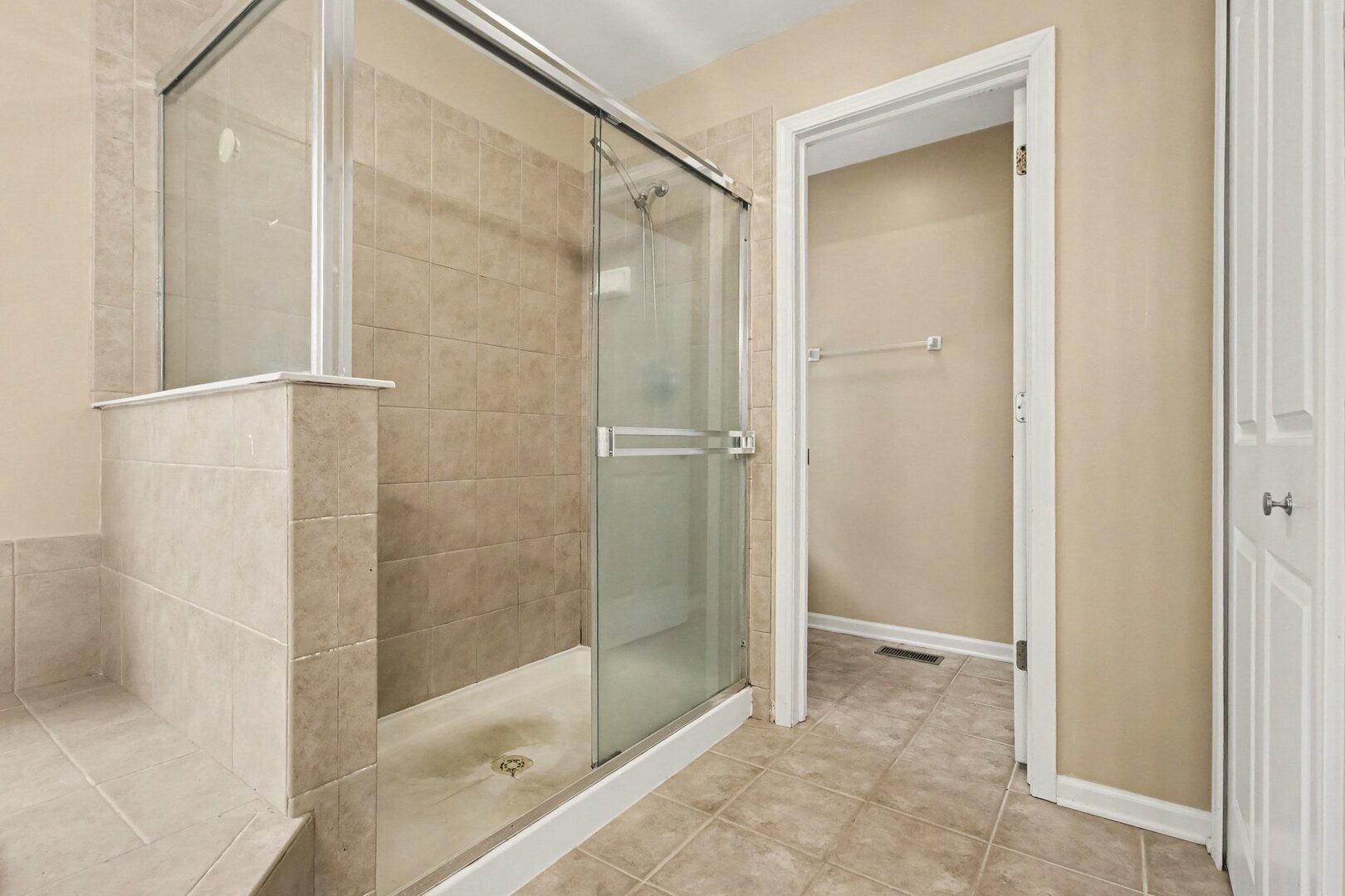 1530 S Lancaster Lane Property Photo 19