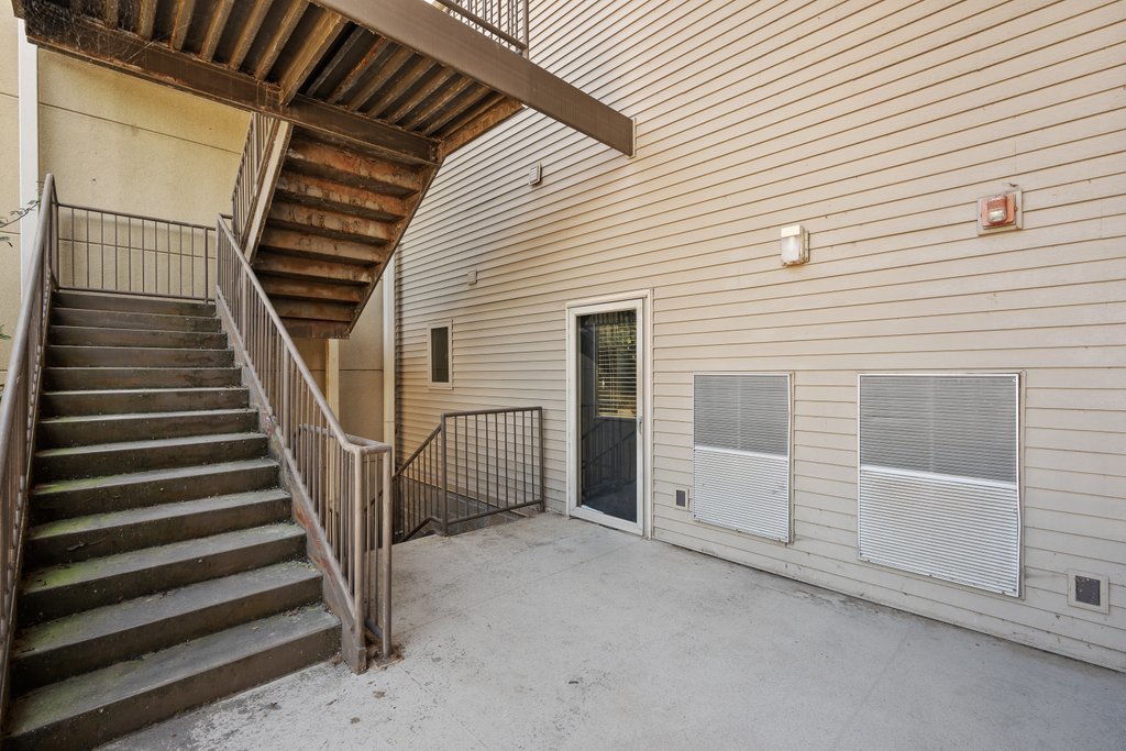 1605 2nd Avenue 9 Property Photo 28