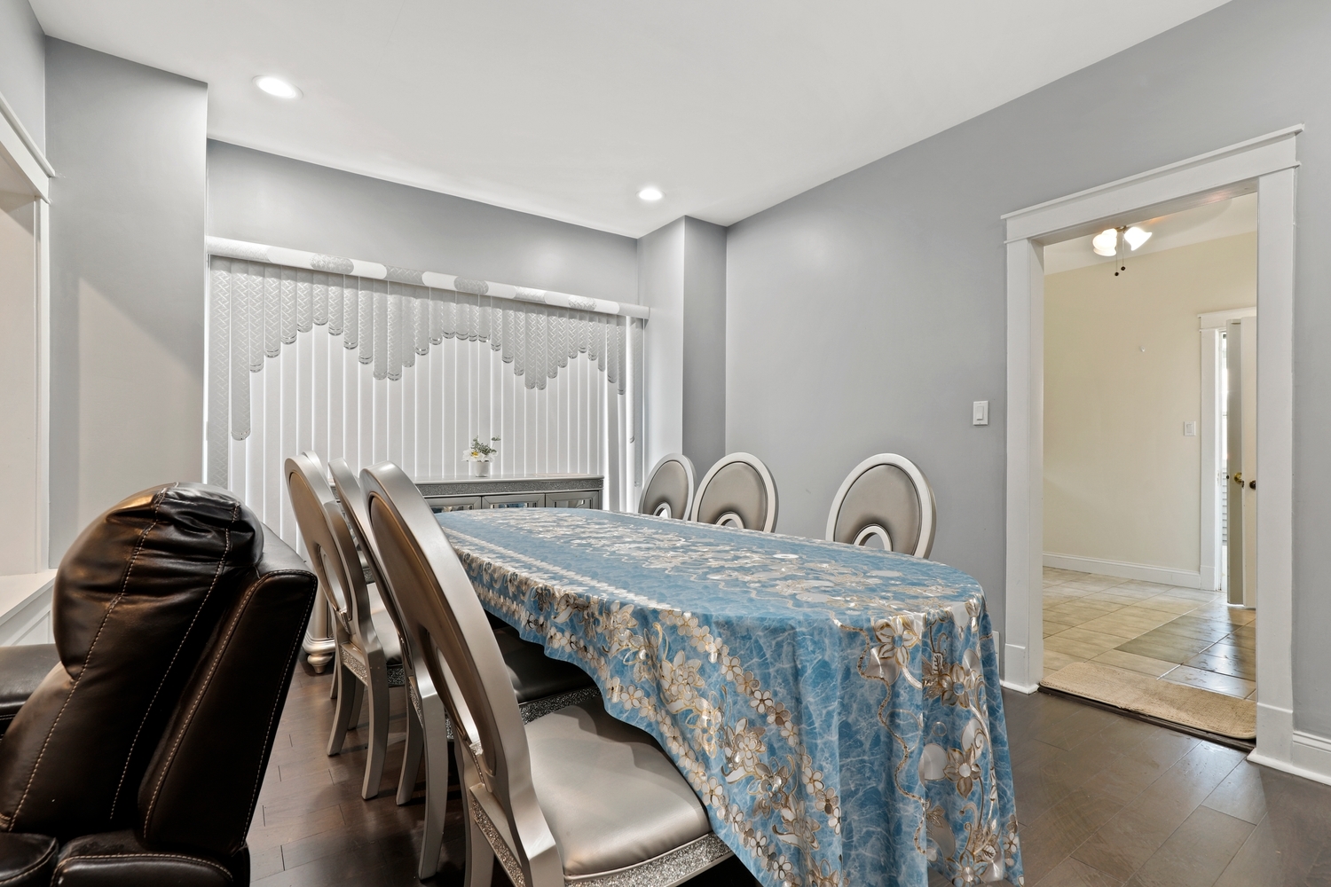 809 Moran Street Property Photo 5