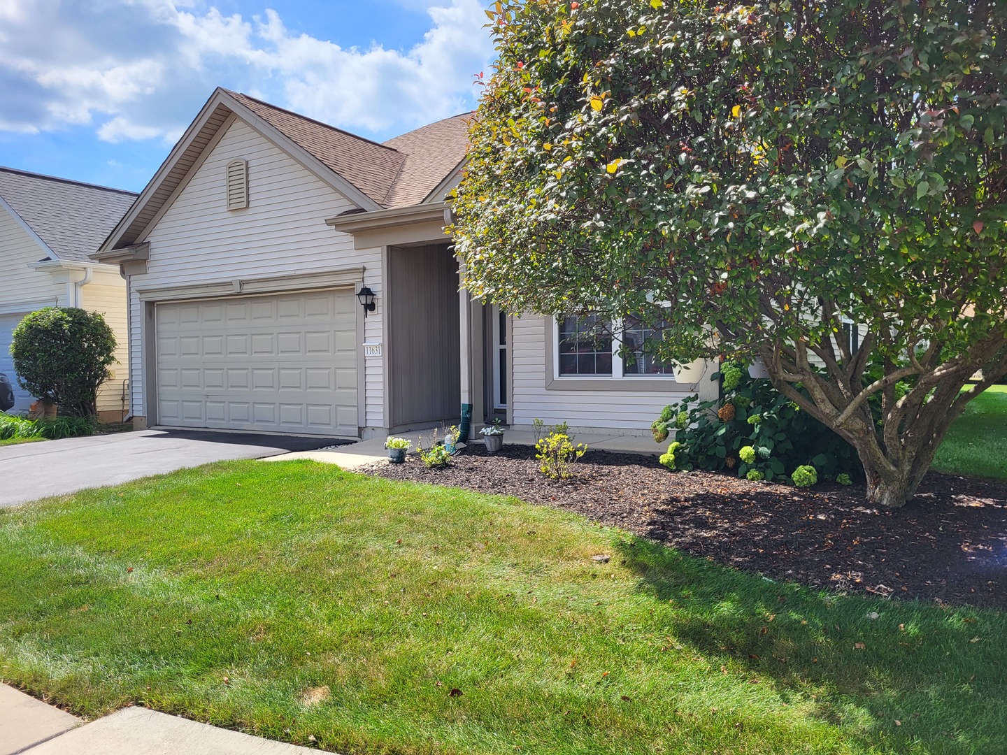 11631 Wembley Drive Property Photo 1