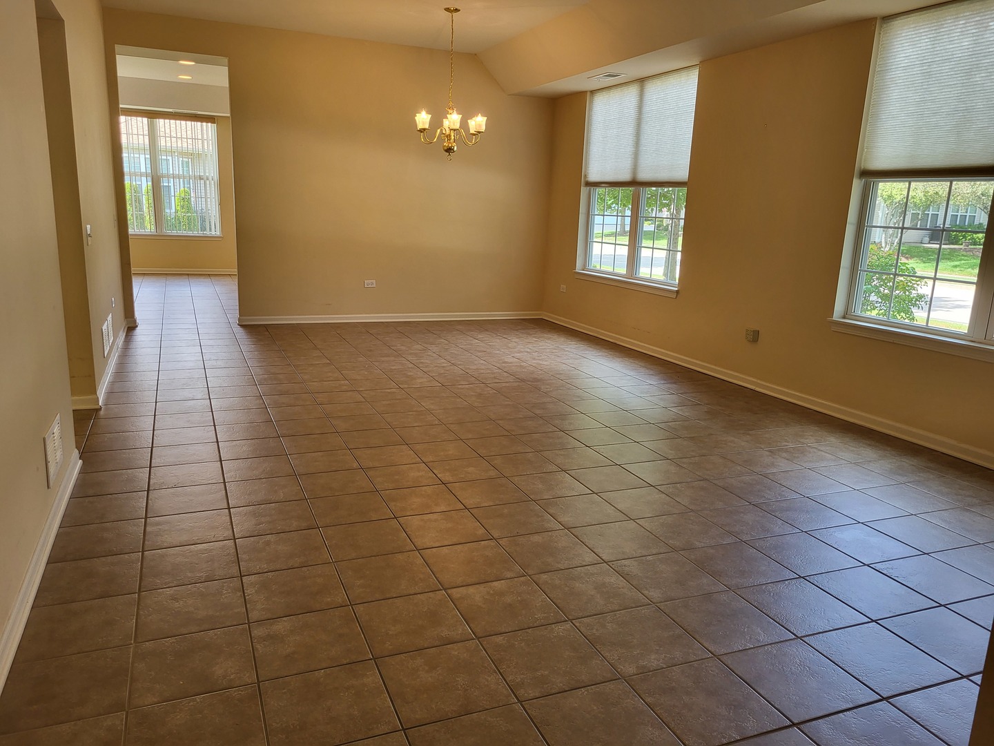 11631 Wembley Drive Property Photo 6
