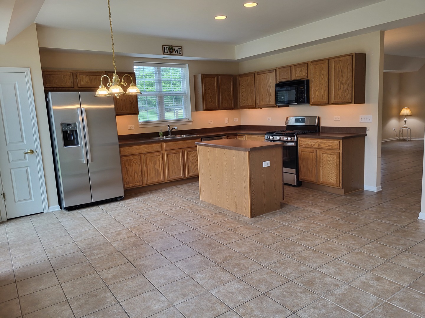11631 Wembley Drive Property Photo 7