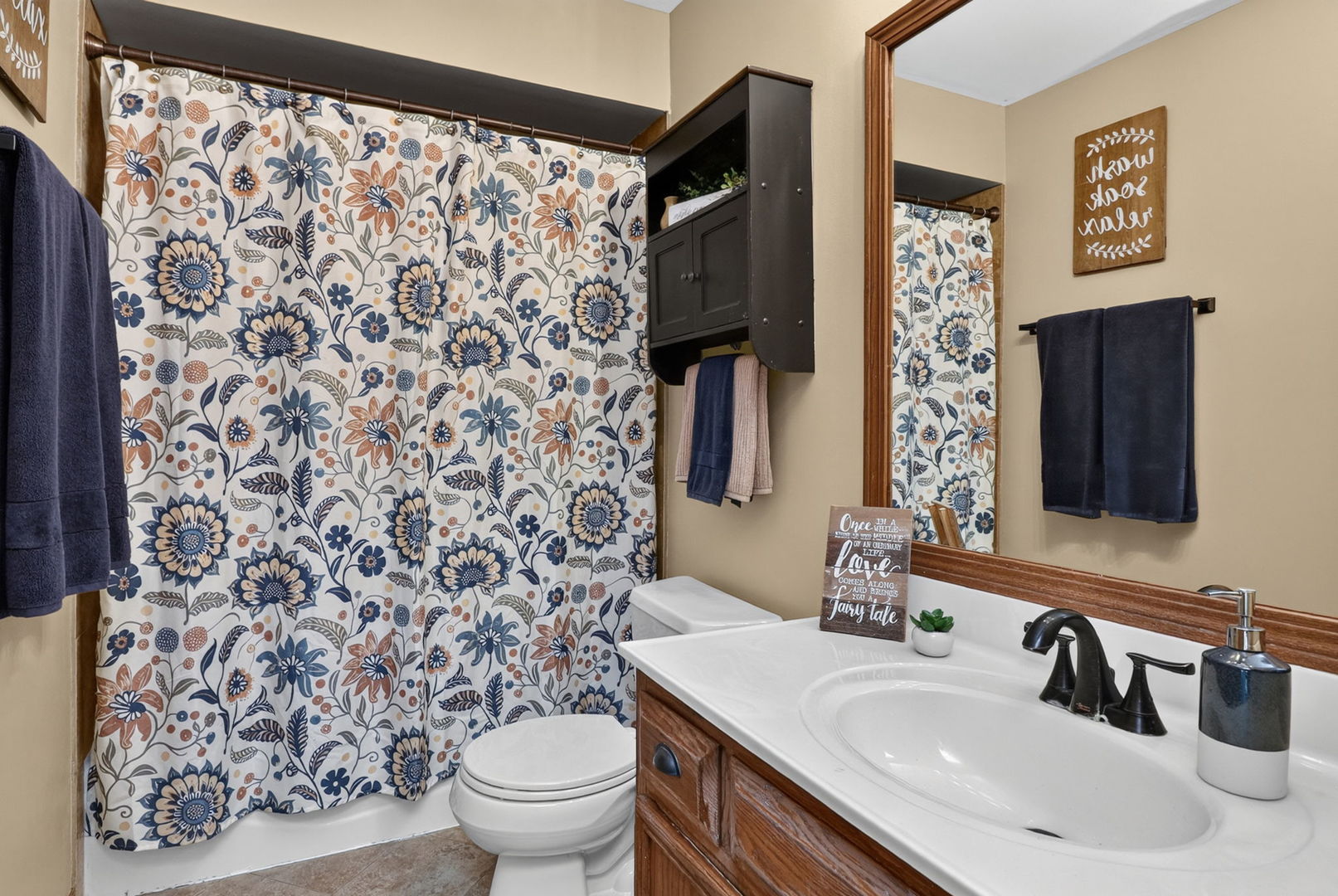319 Jamatt Court Property Photo 20