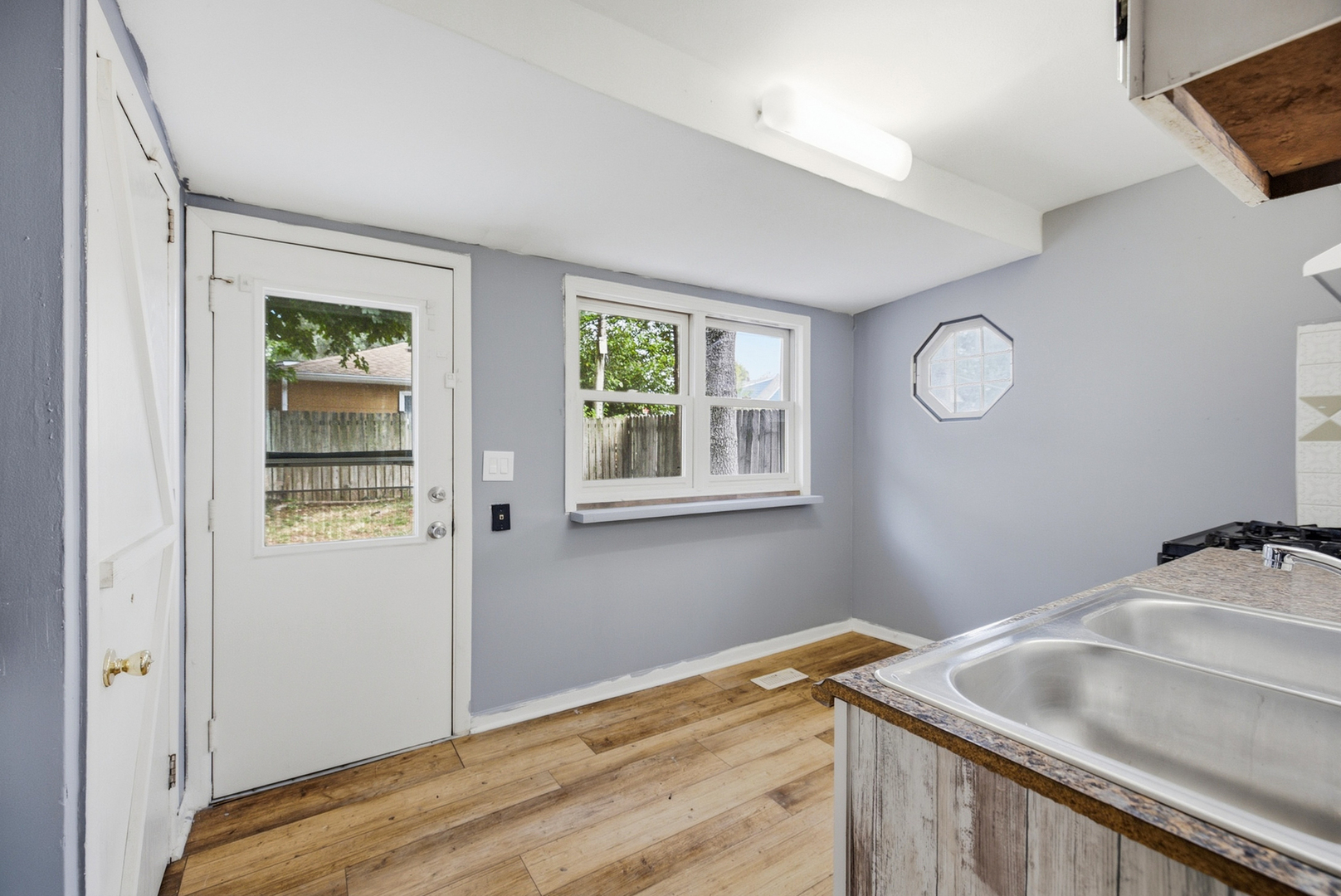 1401 Sherwood Avenue Property Photo 7