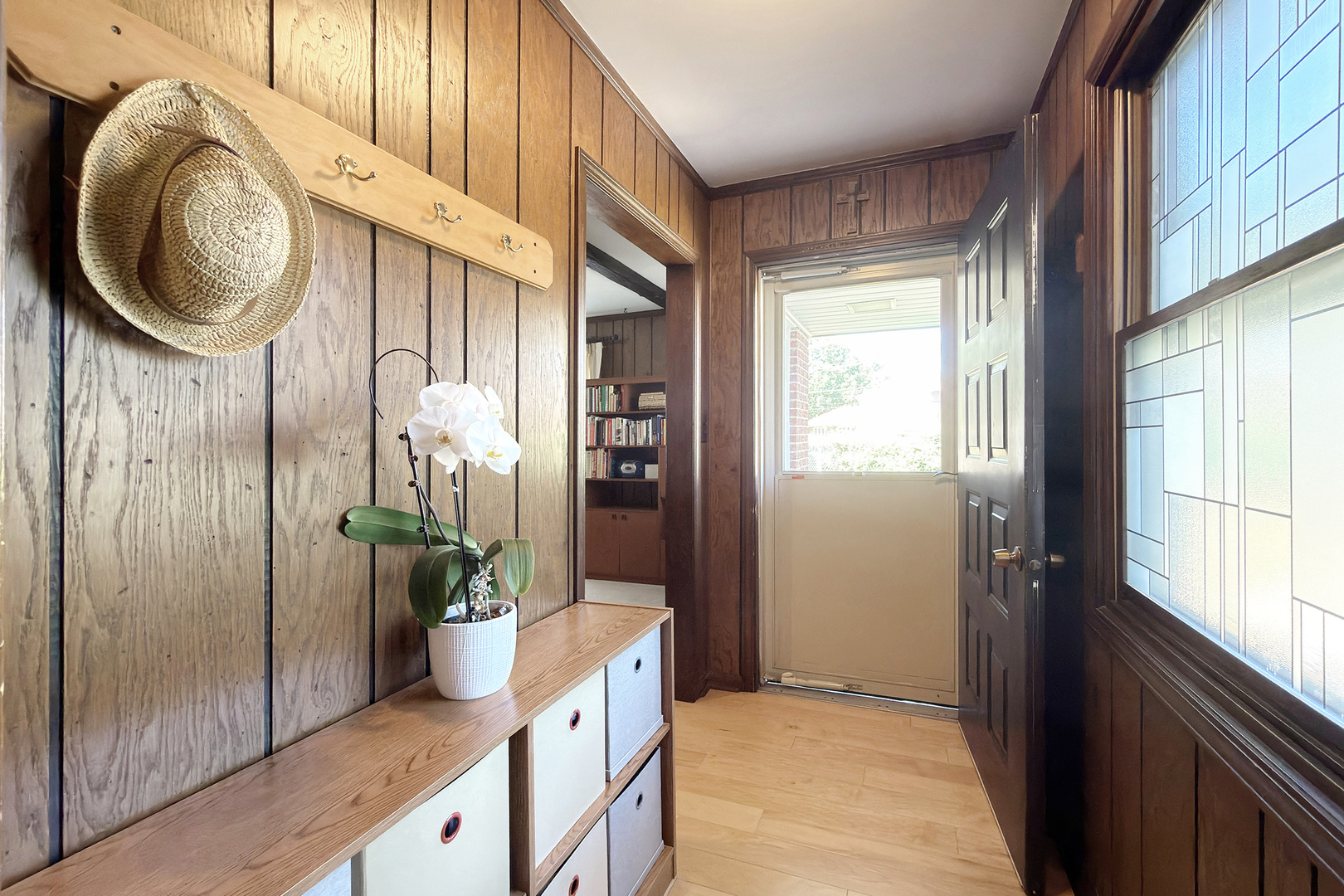 2022 E Woodview Drive Property Photo 21