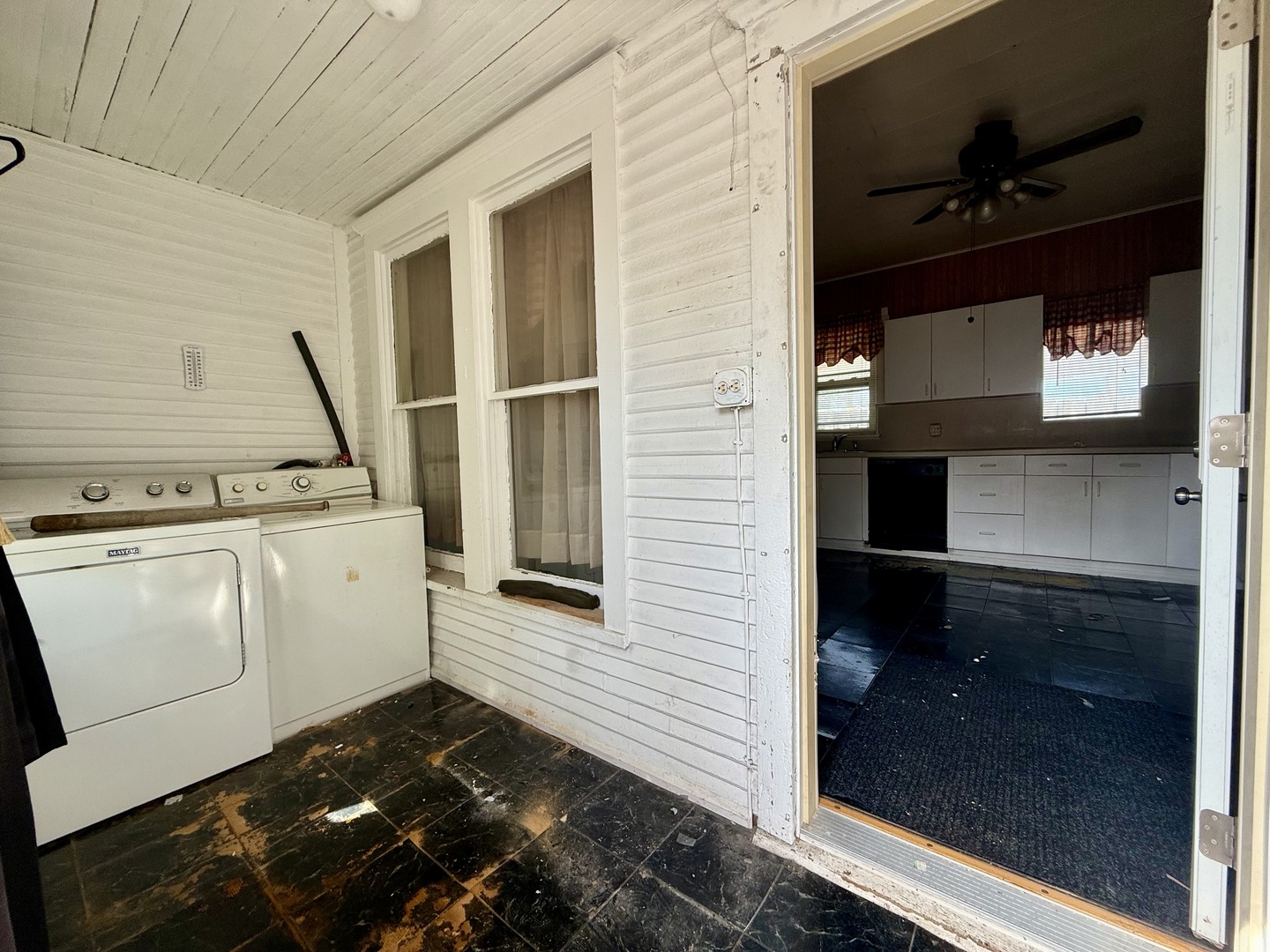 154 E Third Street Property Photo 11